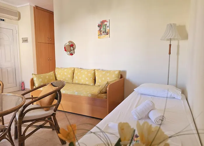 Angelika Front In * Polychrono