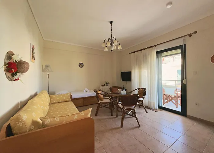 Angelika Front In Apartman