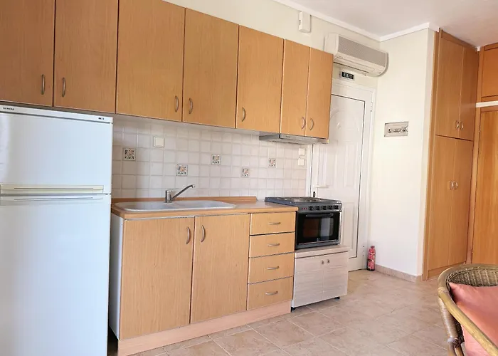 Apartman Angelika Front In Políhrono
